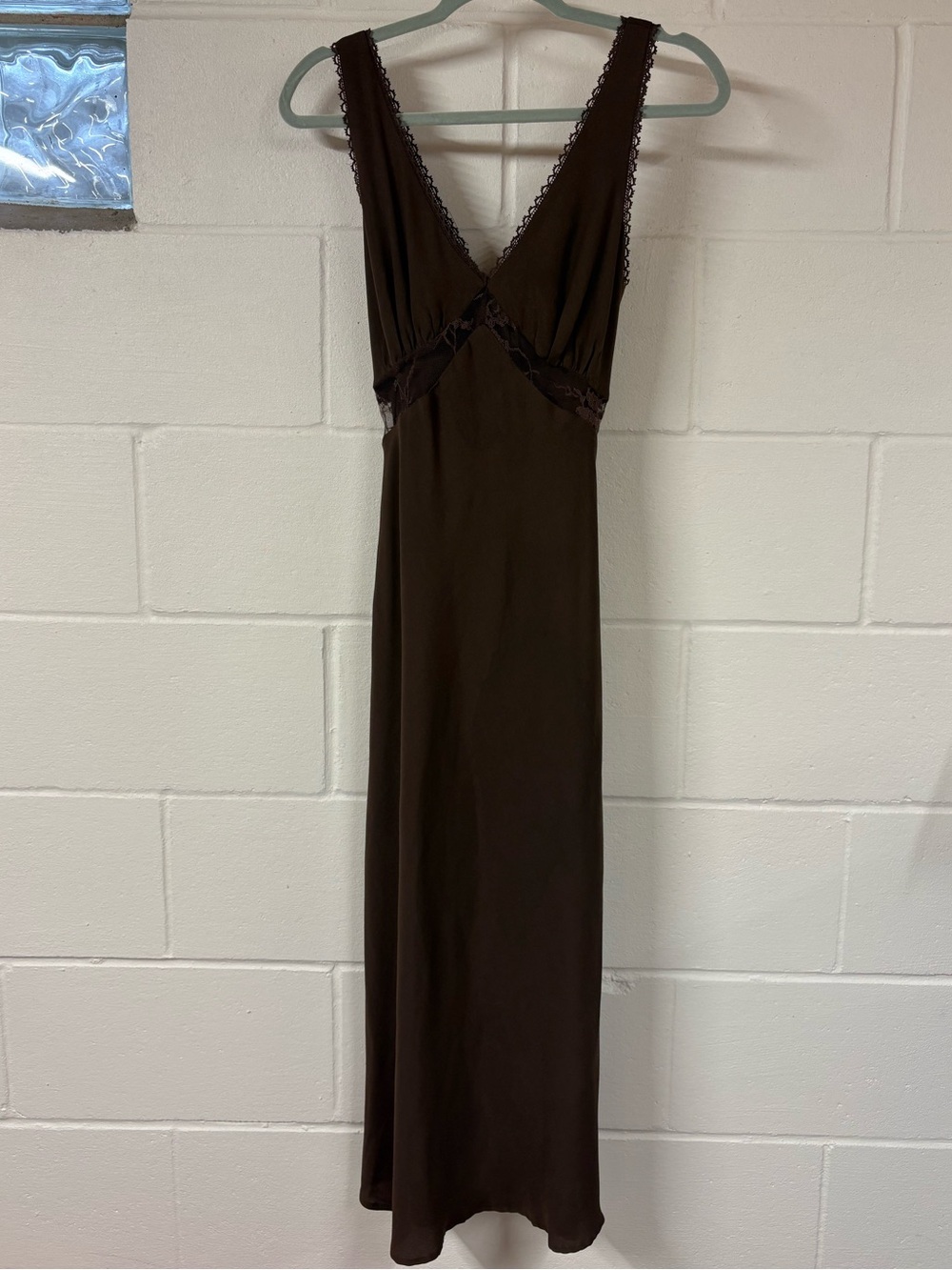 Wild Fable Brown V-Neck Midi Dress with Lace Detail - Picture 2 of 7